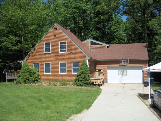 Attached, Exterior, Facade, Log Home