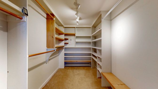 Interior, Walk-in Closets