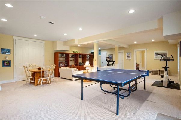 Dining room, Fitness Equipment, Game Room, Interior, Recessed Lighting