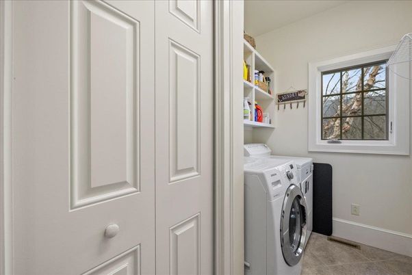 Interior, Washer
