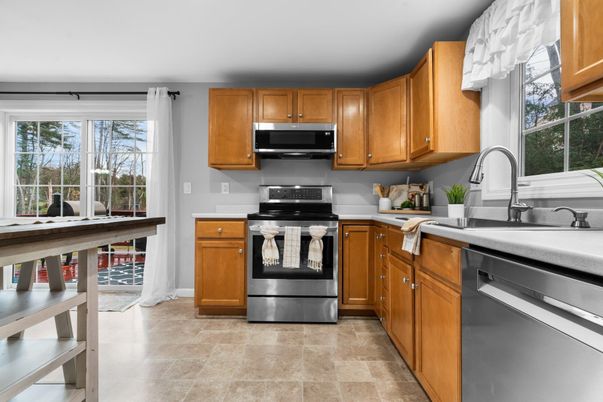Interior, Kitchen, Stainless Steel Appliances
