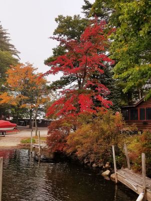 Exterior, Lake
