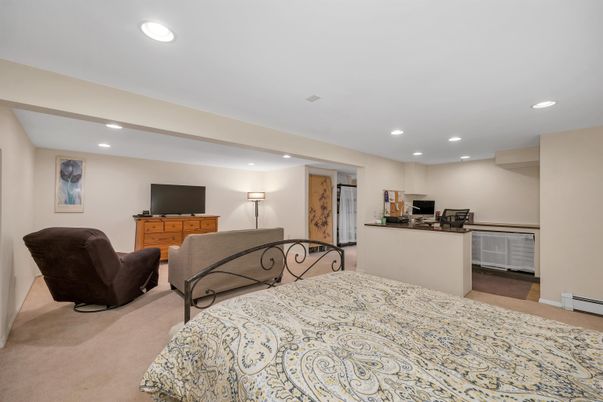 Bedroom, Interior, Recessed Lighting