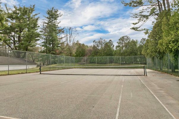 Exterior, Tennis Courts