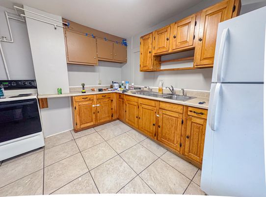 Interior, Kitchen