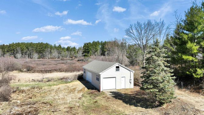 Backyard, Detached Garage, Exterior