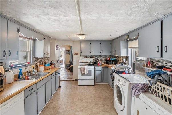Interior, Kitchen, Washer