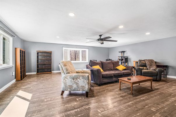 Interior, Living room, Recessed Lighting, Wood Texture Flooring