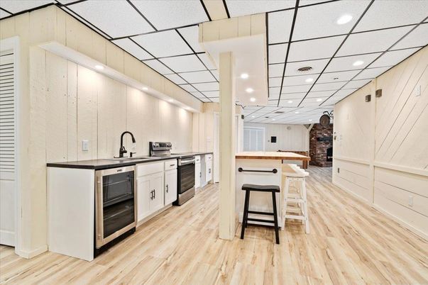 Interior, Kitchen, Recessed Lighting, Wood Texture Flooring