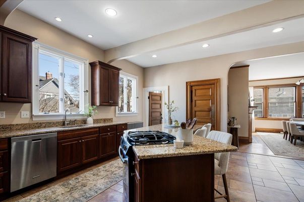 Dining room, Interior, Kitchen, Recessed Lighting, Stainless Steel Appliances