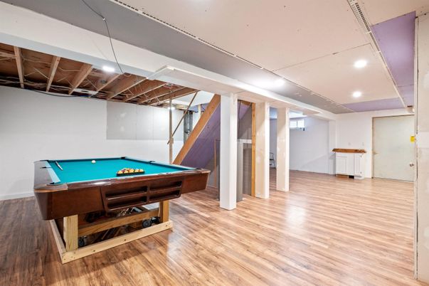 Billiard Table, Game Room, Interior, Recessed Lighting, Wood Texture Flooring