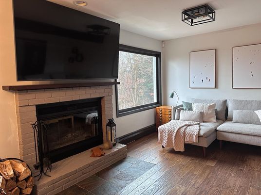 Fireplace, Interior, Recessed Lighting, Wood Texture Flooring