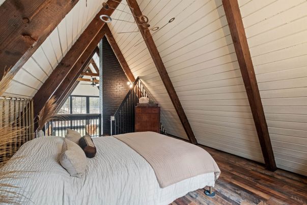 Bedroom, Interior, Wooden Beams, Wood Texture Flooring