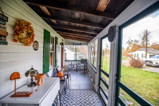 Interior, Sun Room, Wooden Ceilings