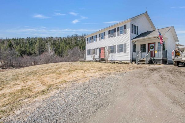 Backyard, Exterior, Facade, Farmhouse