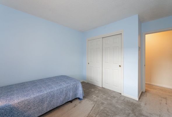 Bedroom, Empty room, Interior