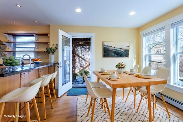 Dining room, Interior, Kitchen, Recessed Lighting, Wood Texture Flooring