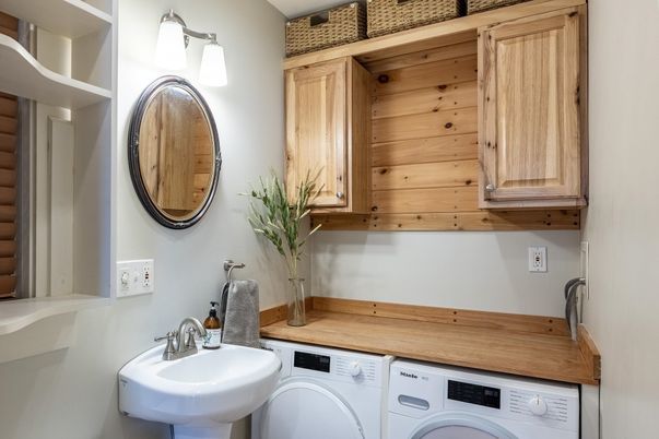 Interior, Washer