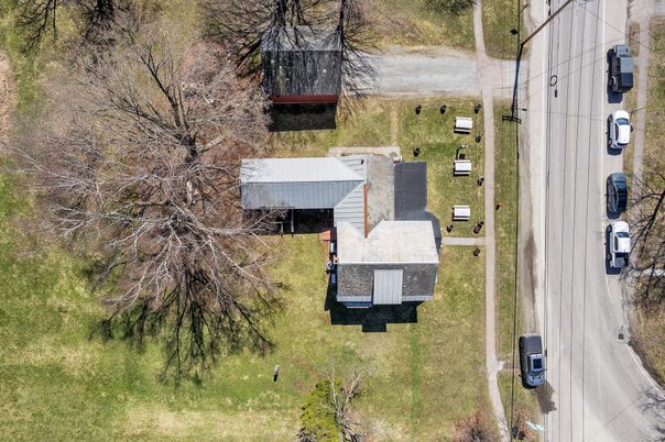 Exterior, Drone