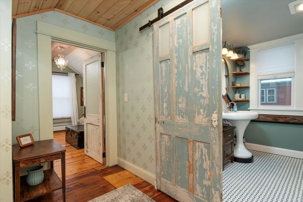 Bathroom, Interior, Pendant Lights, Wooden Ceilings, Wood Texture Flooring