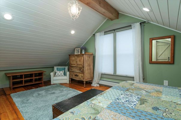 Bedroom, Interior, Pendant Lights, Recessed Lighting, Wooden Beams, Wood Texture Flooring