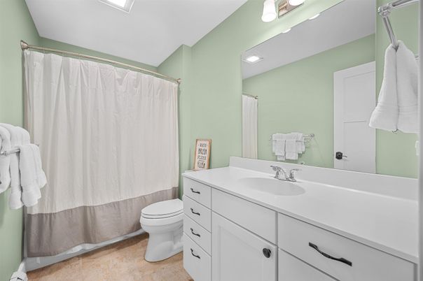 Bathroom, Interior, Recessed Lighting