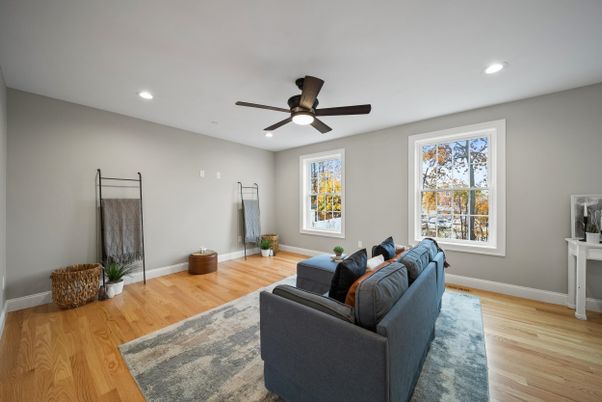 Interior, Living room, Recessed Lighting, Wood Texture Flooring
