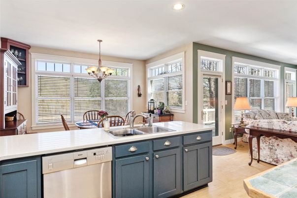 Chandelier, Dining room, Interior, Kitchen, Recessed Lighting, Stainless Steel Appliances