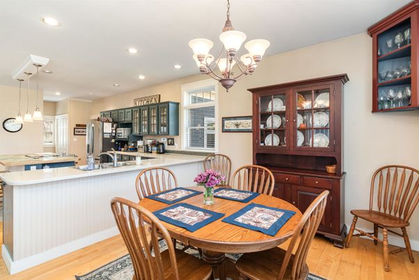Chandelier, Dining room, Interior, Kitchen, Pendant Lights, Recessed Lighting, Wood Texture Flooring