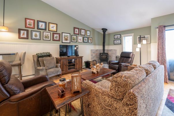 Fireplace, Interior, Living room