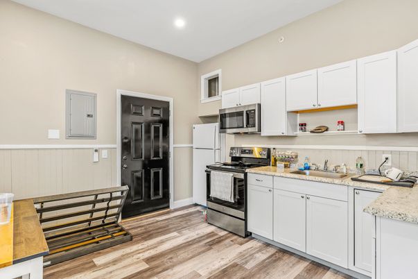 Interior, Kitchen, Recessed Lighting, Wood Texture Flooring