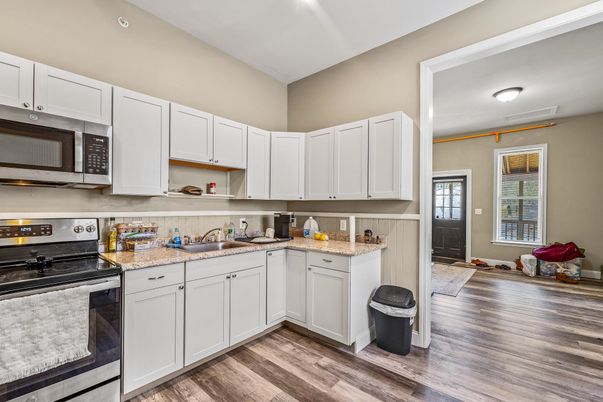 Interior, Kitchen, Recessed Lighting, Wood Texture Flooring