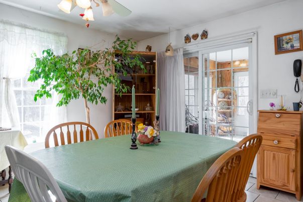 Dining room, Interior, Pendant Lights