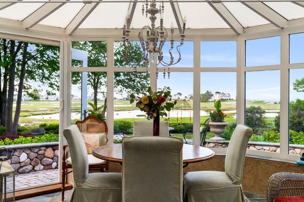 Dining room, Interior, Sun Room