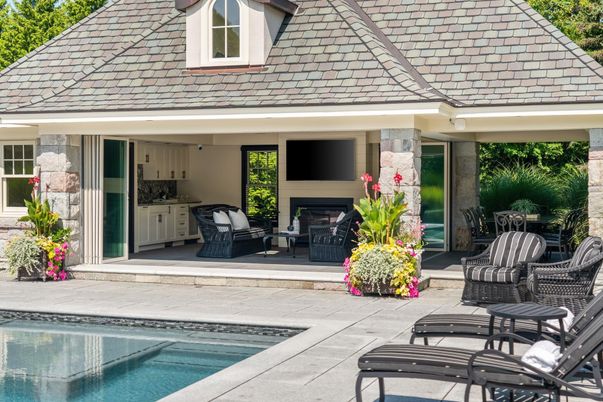 Exterior, Fireplace, Pool