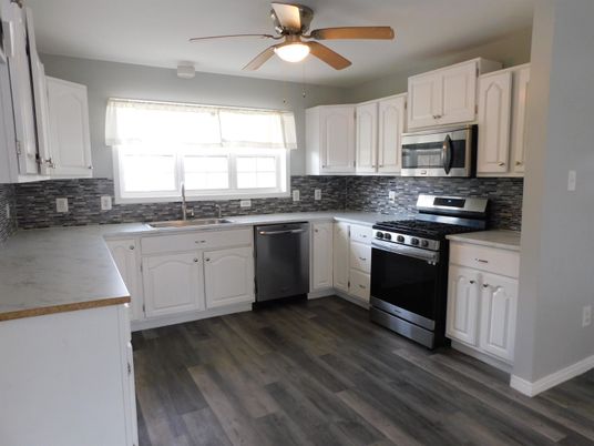 Interior, Kitchen, Stainless Steel Appliances, Wood Texture Flooring