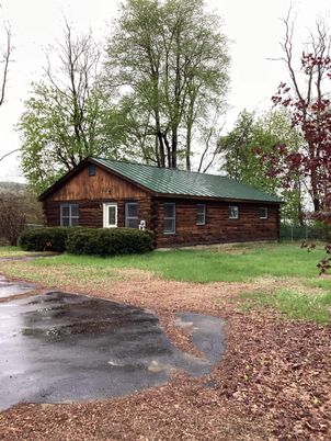 Backyard, Exterior, Facade, Brick Facade, Log Home