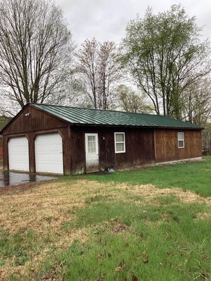 Backyard, Detached Garage, Exterior