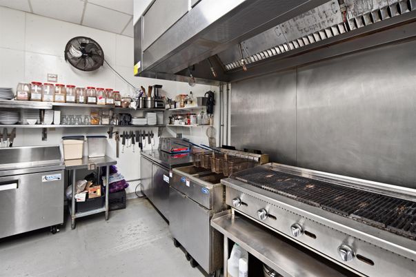 Interior, Stainless Steel Appliances