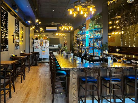 Interior, Pendant Lights, Wood Texture Flooring