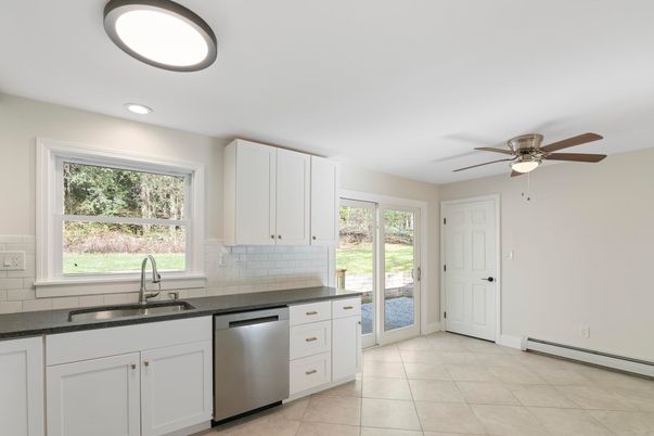Interior, Kitchen, Recessed Lighting