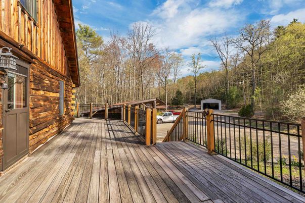 Exterior, Wood Texture Flooring