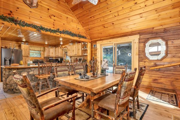 Dining room, Interior, Kitchen, Recessed Lighting, Wooden Ceilings, Wood Texture Flooring, Wooden Walls