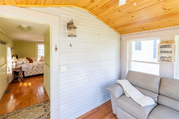 Bedroom, Interior, Wooden Ceilings, Wood Texture Flooring