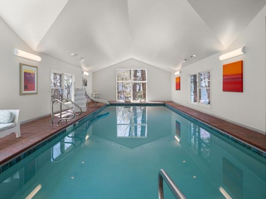 Interior, Pool, Recessed Lighting