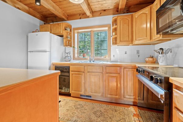 Interior, Kitchen, Wooden Beams, Wooden Ceilings