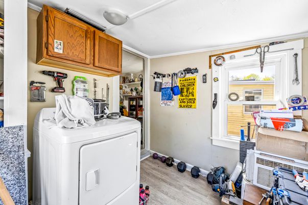Interior, Washer
