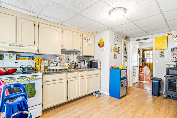 Interior, Kitchen, Wood Texture Flooring