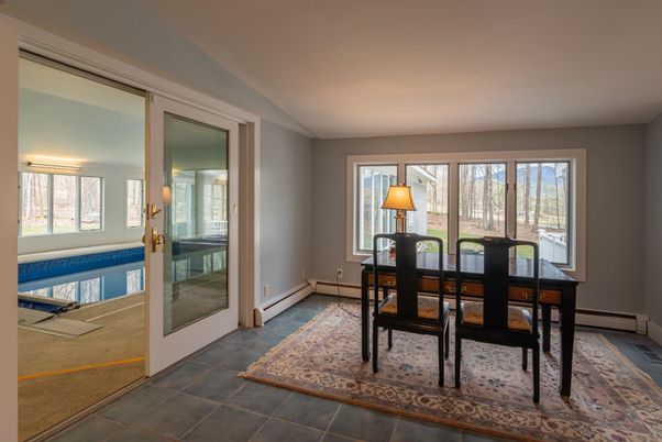 Dining room, Interior