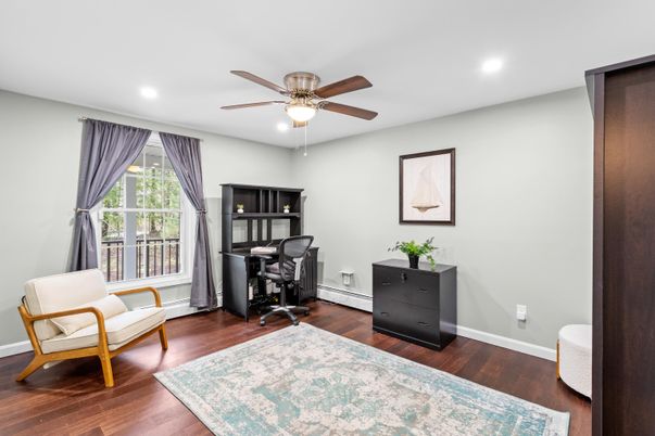 Home Office, Interior, Recessed Lighting, Wood Texture Flooring